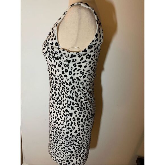 Leopard print animal print size small stretchy dress - Picture 2 of 4